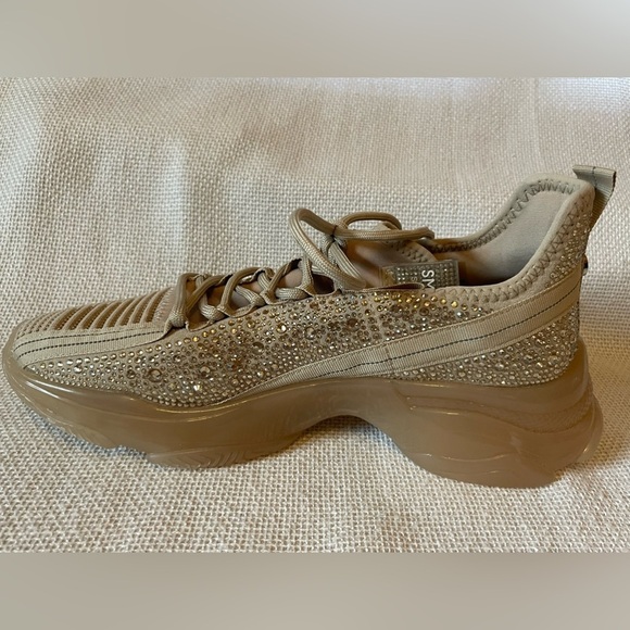 NWOT Steve Madden Maxima sneakers - Picture 10 of 13